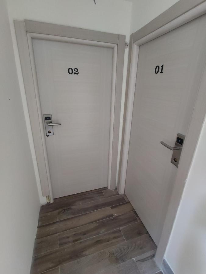 Honey Hostel Istanbul Bagian luar foto