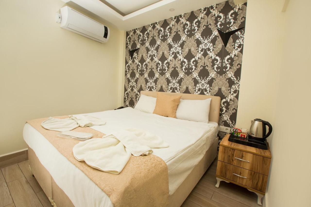 Honey Hostel Istanbul Bagian luar foto